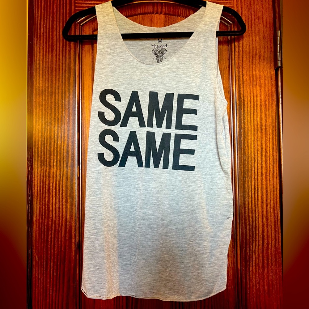 Graphic T “SAME SAME” on front “But different” on back SZ Medium NWOT